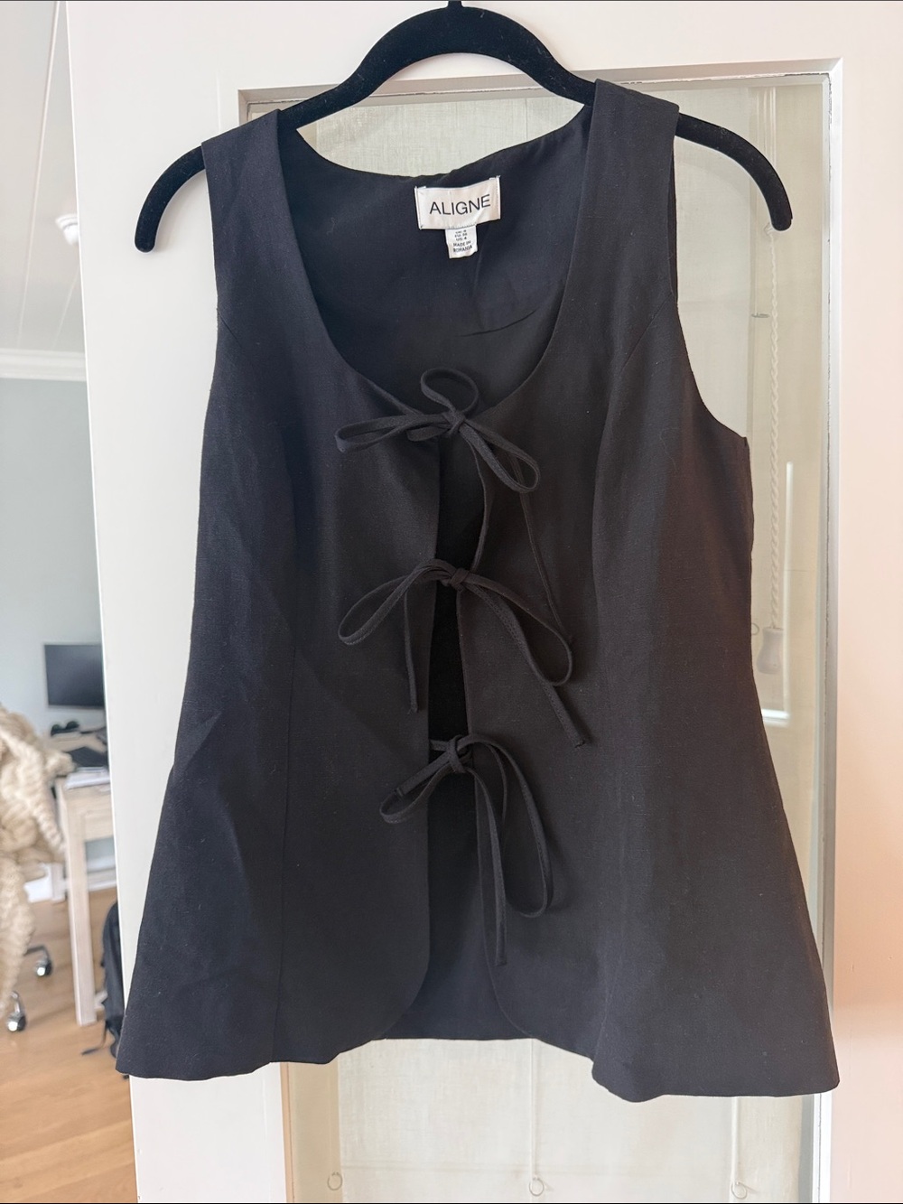 Aligne Black Tie-Front Sleeveless Tank